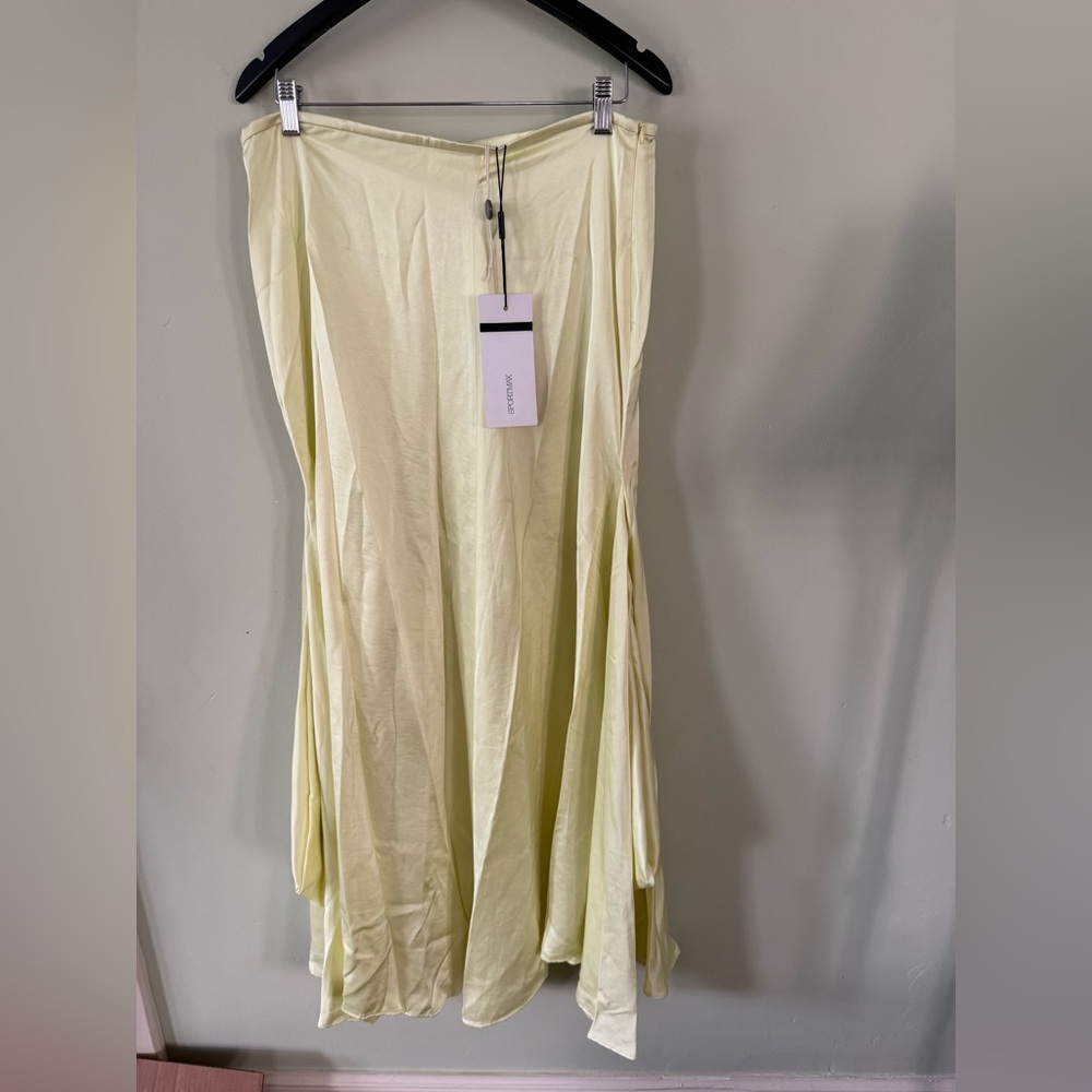Sportmax Pale Yellow Bias-Cut Maxi Skirt